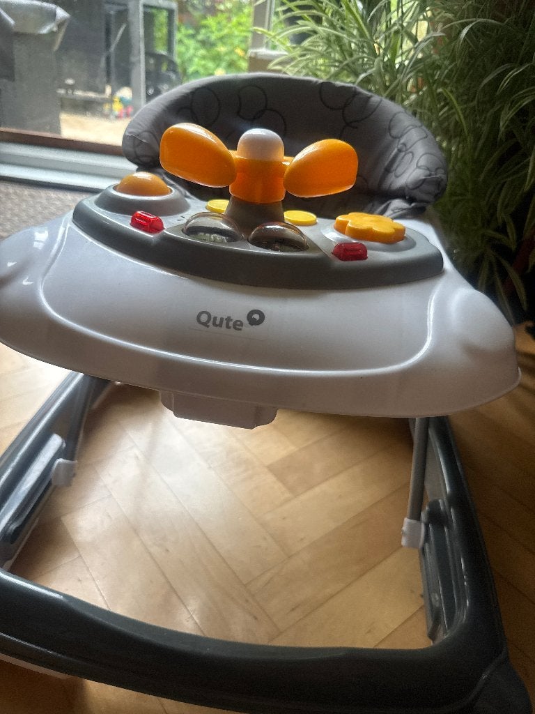LOOPSTOEL QUTE, Ophalen, Gebruikt, Overige typen, Met licht