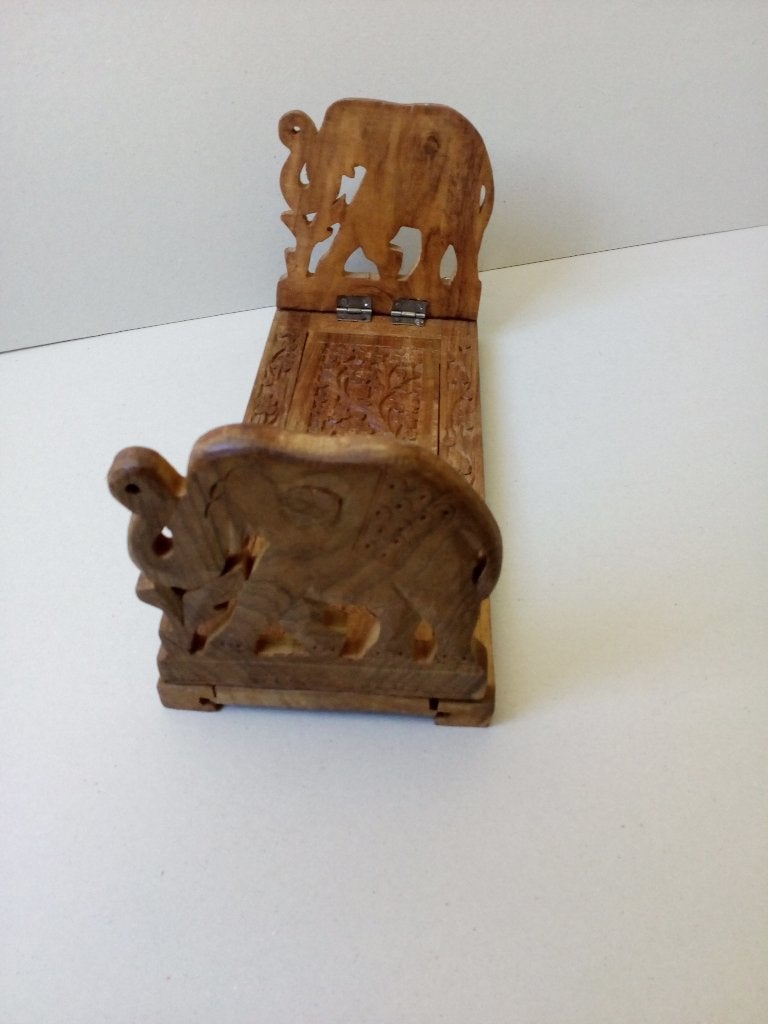Boekensteun met Olifantenmotief.Hout, Ophalen of Verzenden
