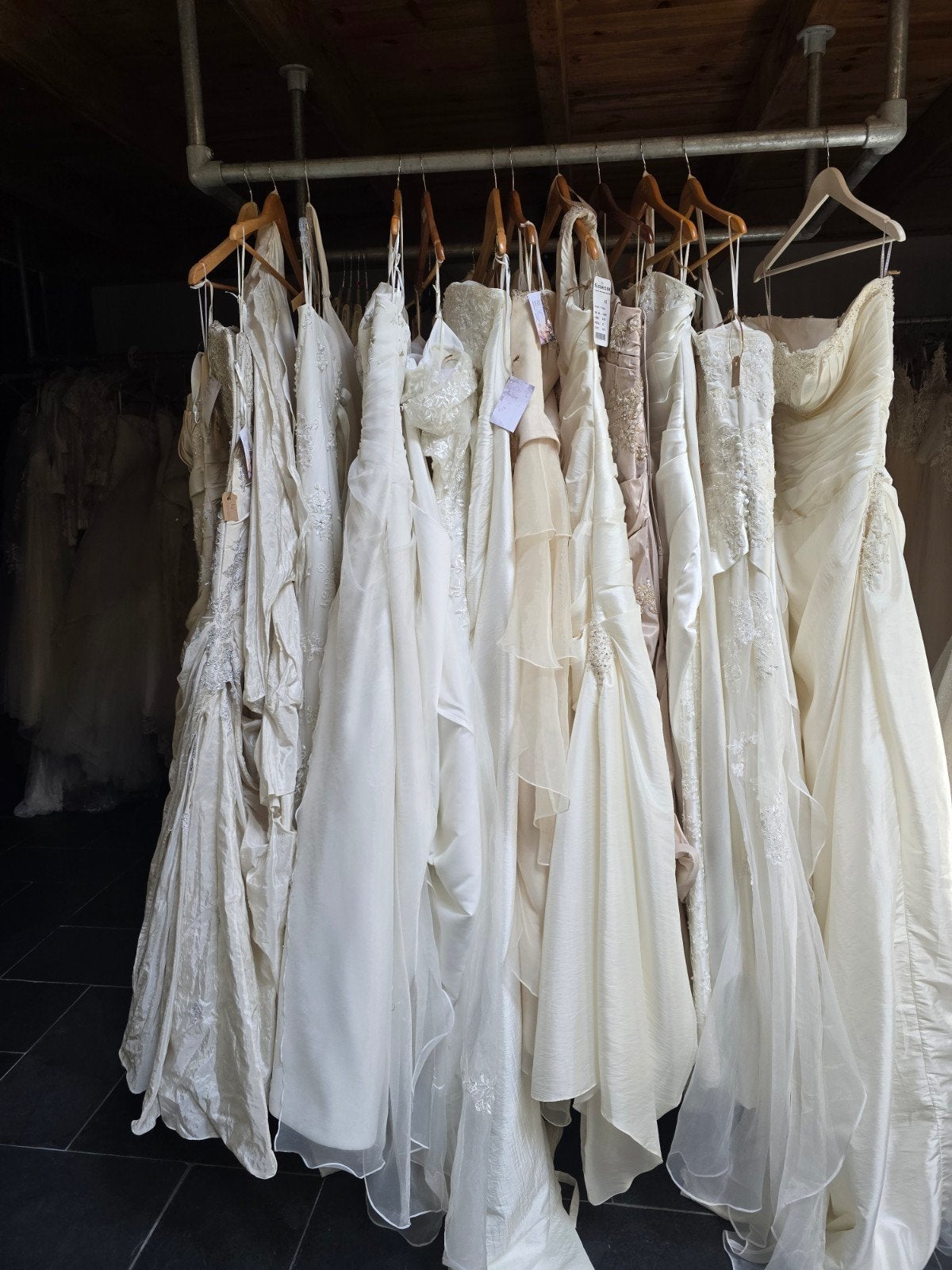 Partij van 12 bruidsjurken, Kleding | Dames, Ophalen, Nieuw, Wit, Trouwjurk