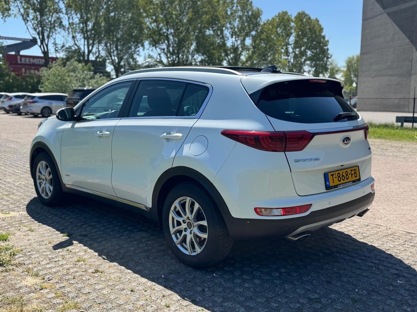 Kia Sportage 1.6 T-GDI 4WD GT-Line / PANO/LED/NAVI/LEDER, Auto's, Kia, Gebruikt, 4 cilinders, Wit, Leder