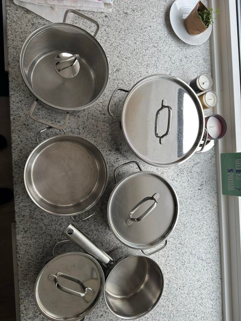 6-delige Pannenset RVS - Compleet voor elke keuken, Ophalen of Verzenden, Gebruikt, Rvs, Pannenset
