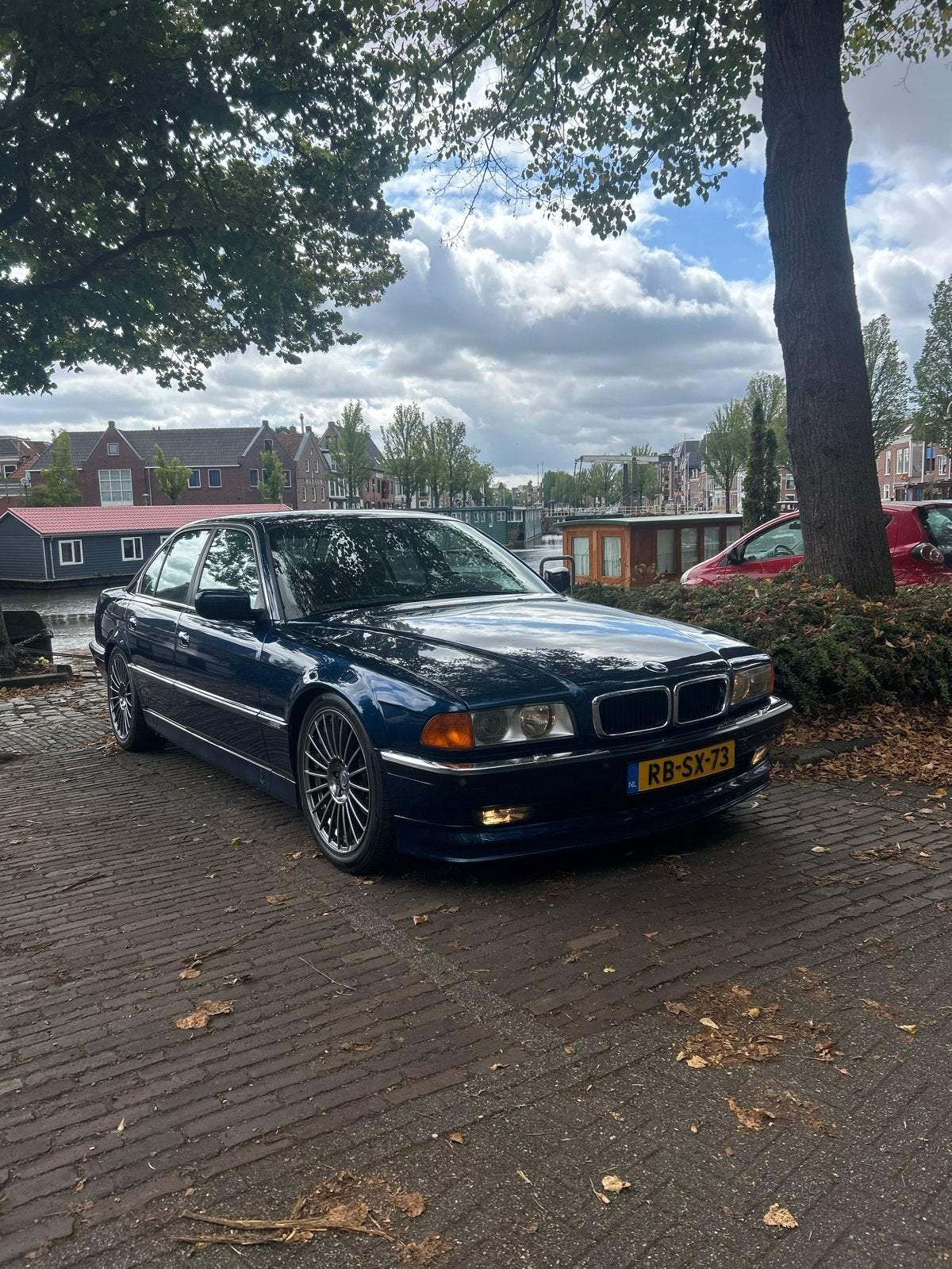 BMW 7-Serie 2.8 I 728 AUT 1997 Blauw, Auto's, Automaat, Achterwielaandrijving, Zwart, 1675 kg