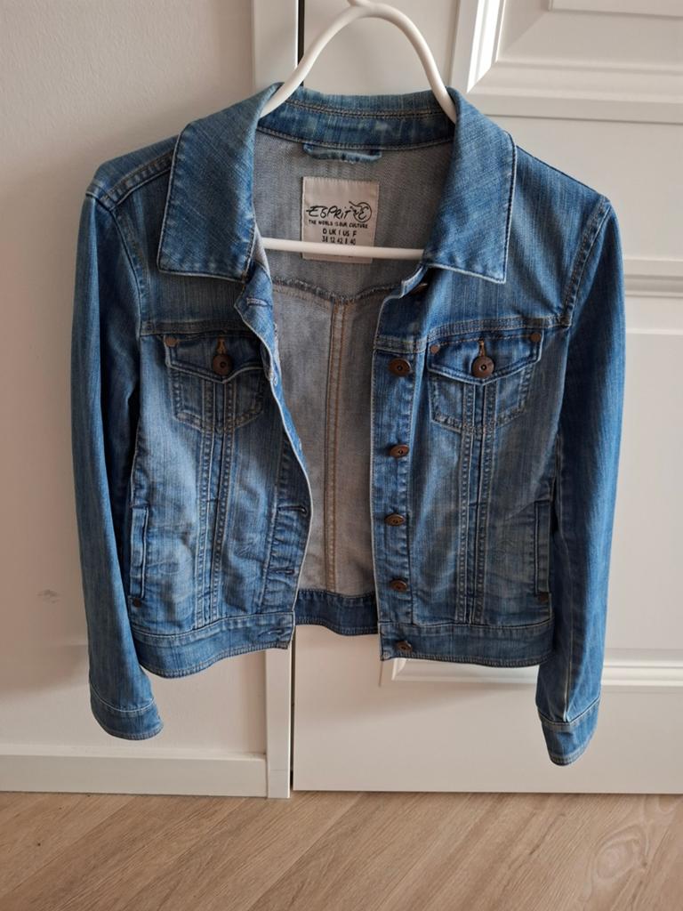 Esprit spijkerjasje maat 38, Maat 38/40 (M), Blauw, Ophalen of Verzenden, Zo goed als nieuw