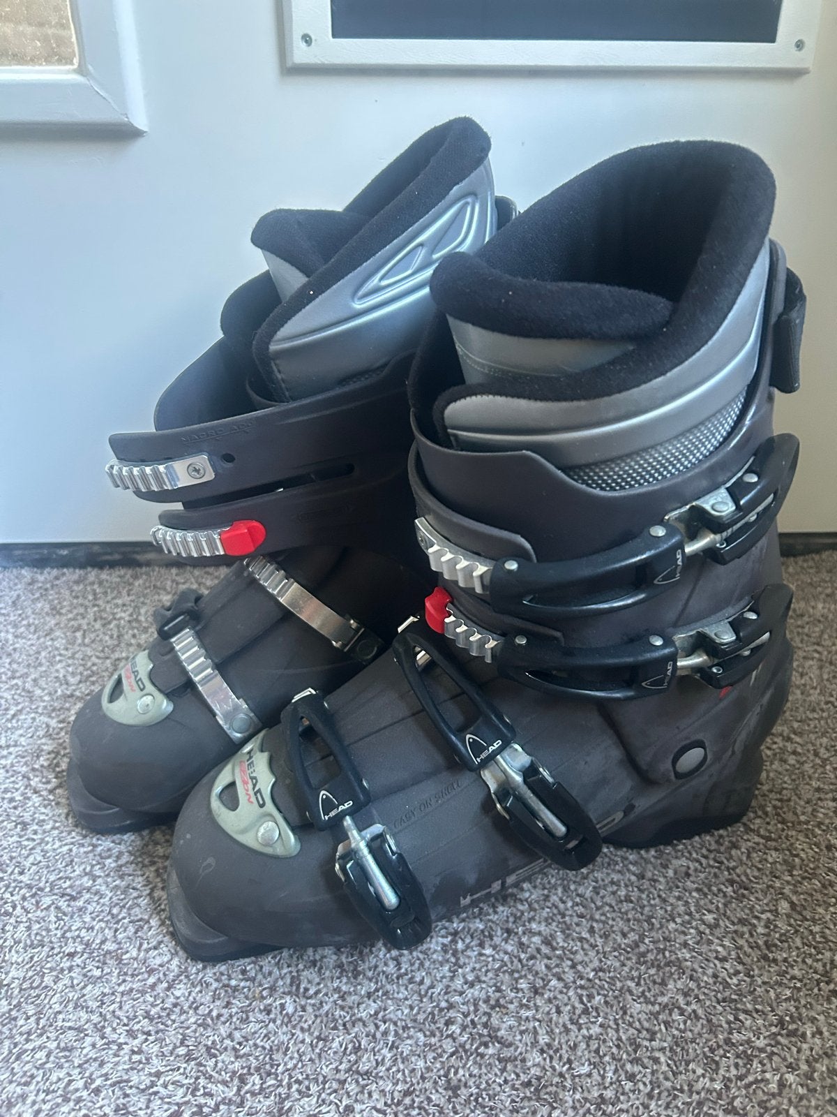 Head Carve X3 Skischoenen - Maat 28.5 - Zo goed als nieuw, Sport en Fitness, Schoenen, Ophalen of Verzenden, Zo goed als nieuw