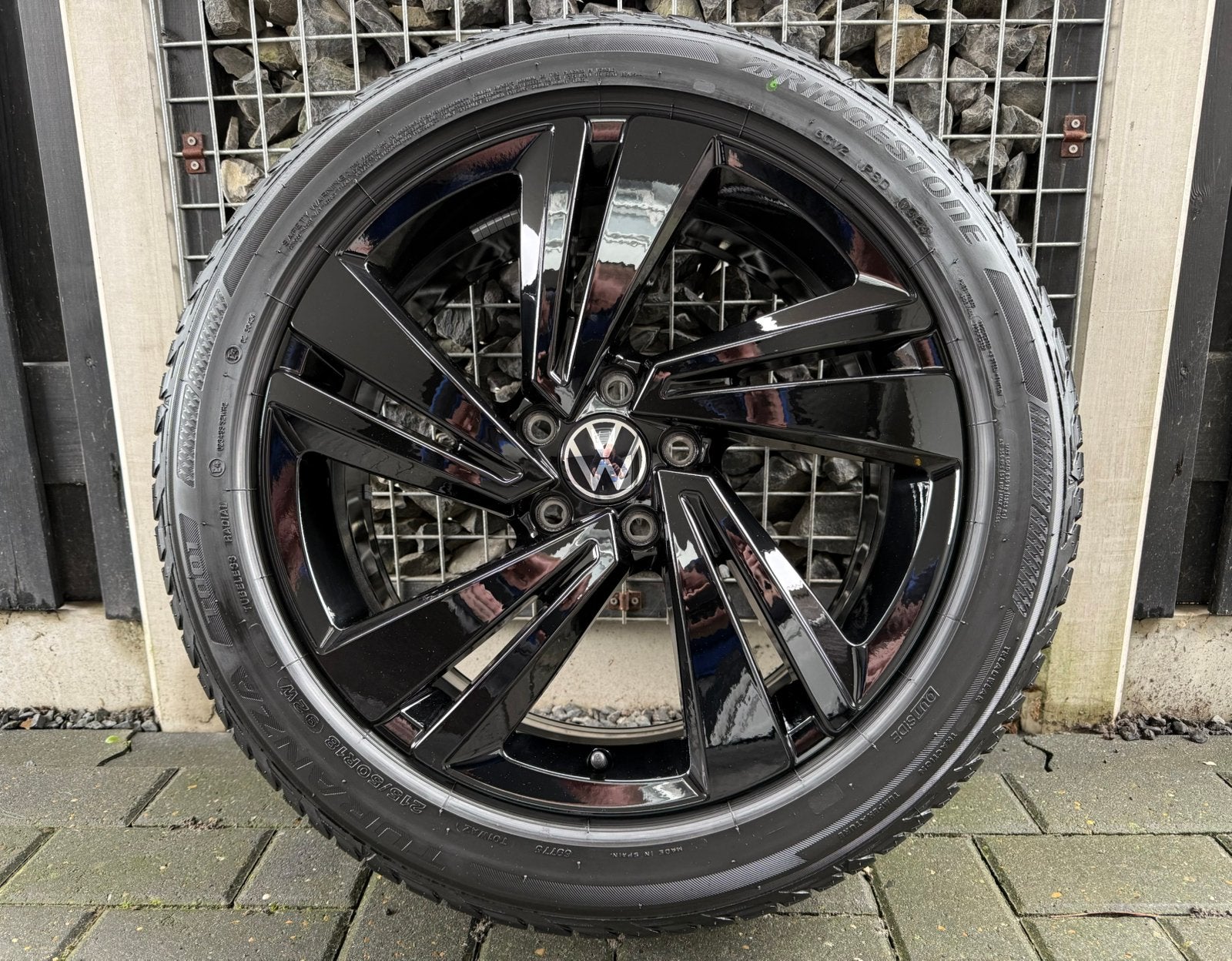 NIEUWE Originele 18 inch VW T-Roc Nevada R-line velgen black, Ophalen, 18 inch, 215 mm, Banden en Velgen