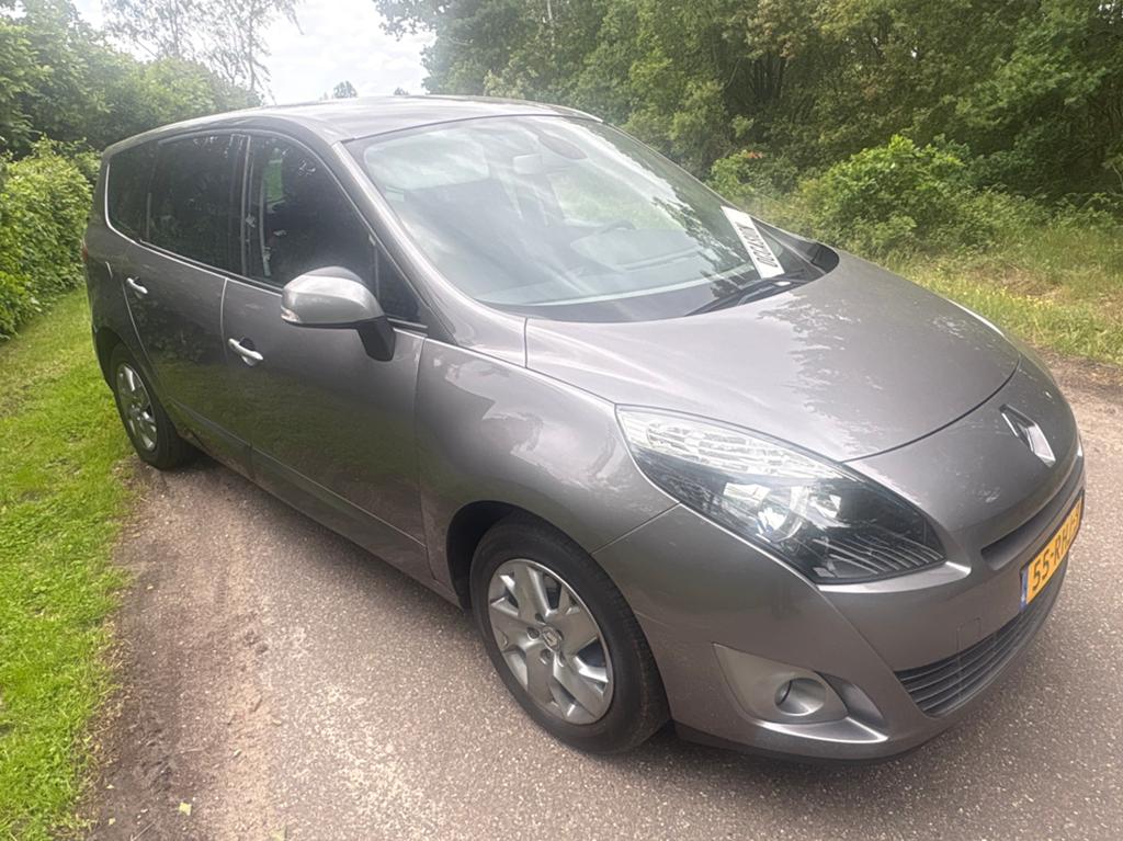 Foto 8 van Renault Grand Scenic 1.4 TCE 5P 2011 Grijs