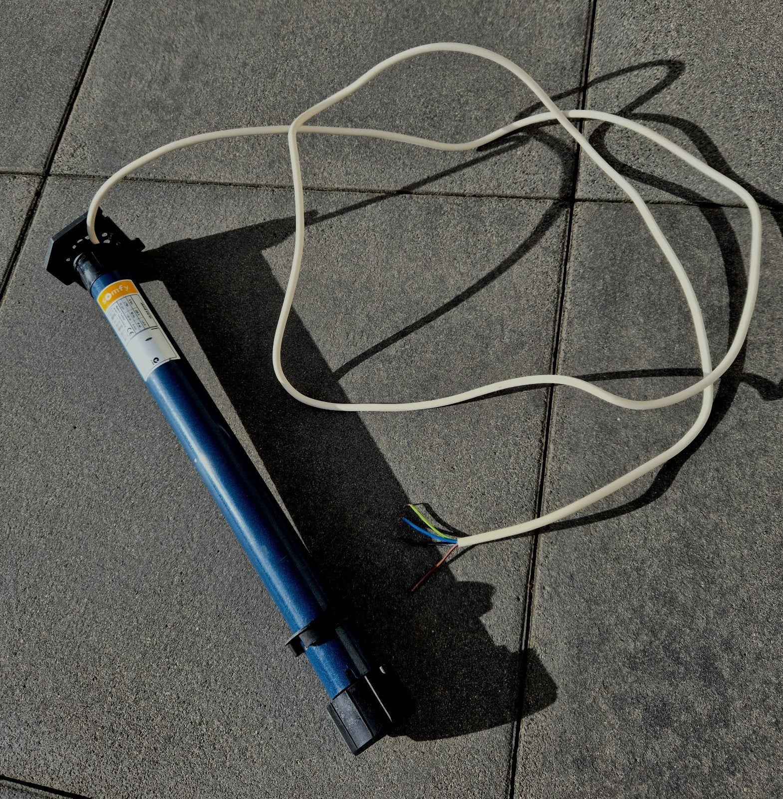 Somfy ARIANE 6/32 RH
Rits screen buis  motor, Ophalen