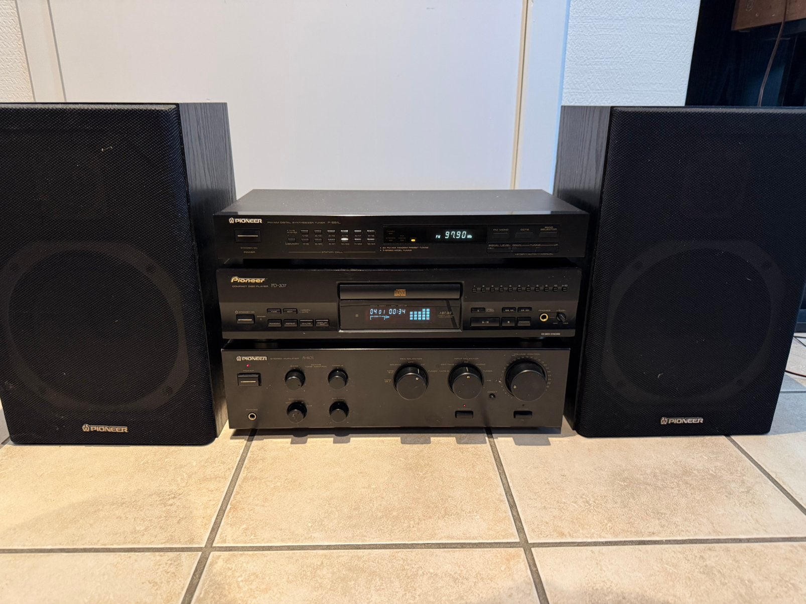 Vintage Pioneer Hi-Fi set – A-401+ F-551L + PD-27 + S-Z71, Ophalen of Verzenden, Zo goed als nieuw, Cd-speler, Pioneer