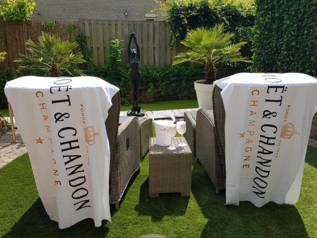 Super mooie handoeken van  MOËT & CHANDON ‼️, Ophalen of Verzenden, Nieuw