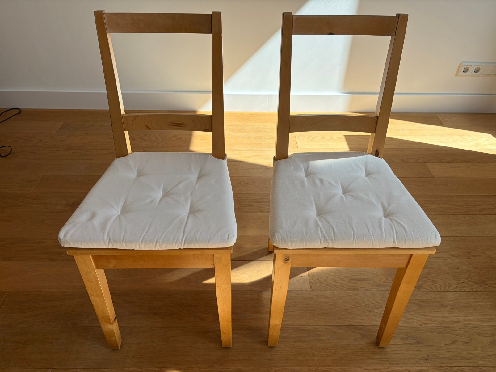 2 IKEA BERTIL Birch Chairs + LENDA Cushions, Ophalen, Gebruikt, Twee, Overige kleuren