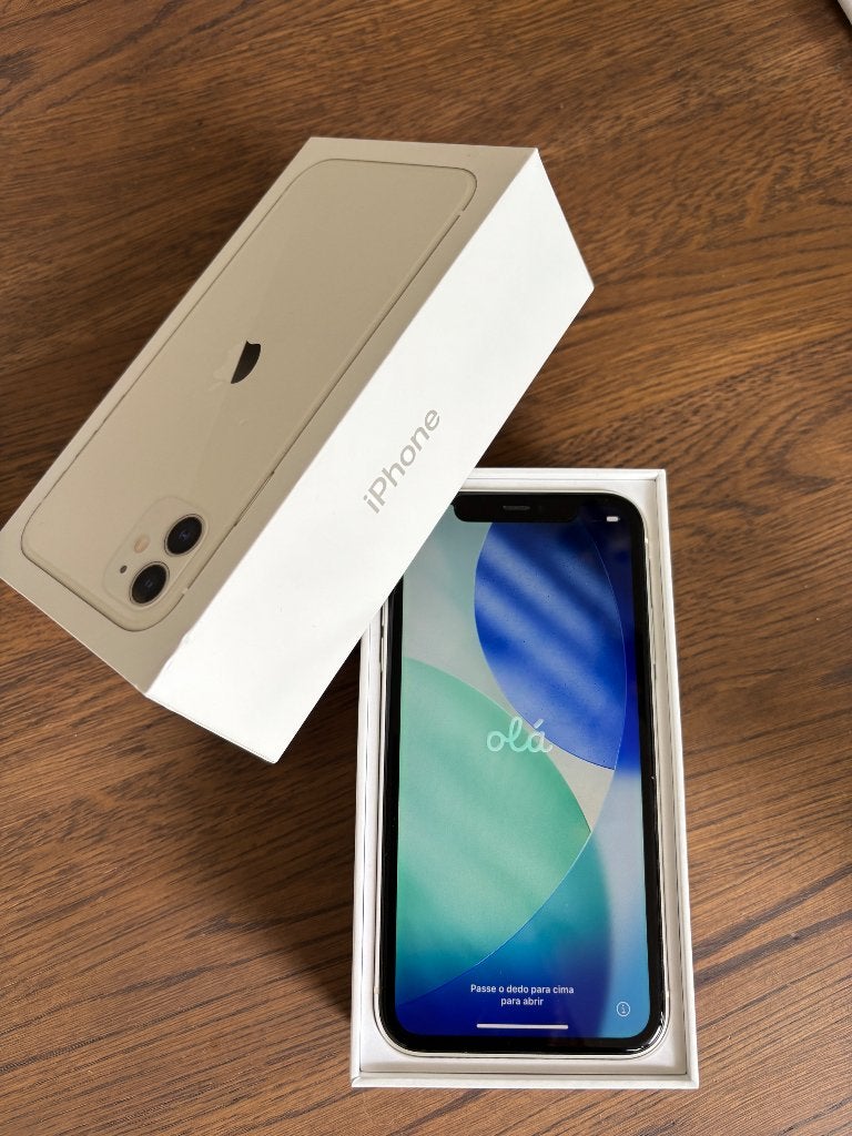 iPhone 11, Telecommunicatie, Mobiele telefoons | Apple iPhone, Ophalen, Gebruikt, Wit, IPhone 11