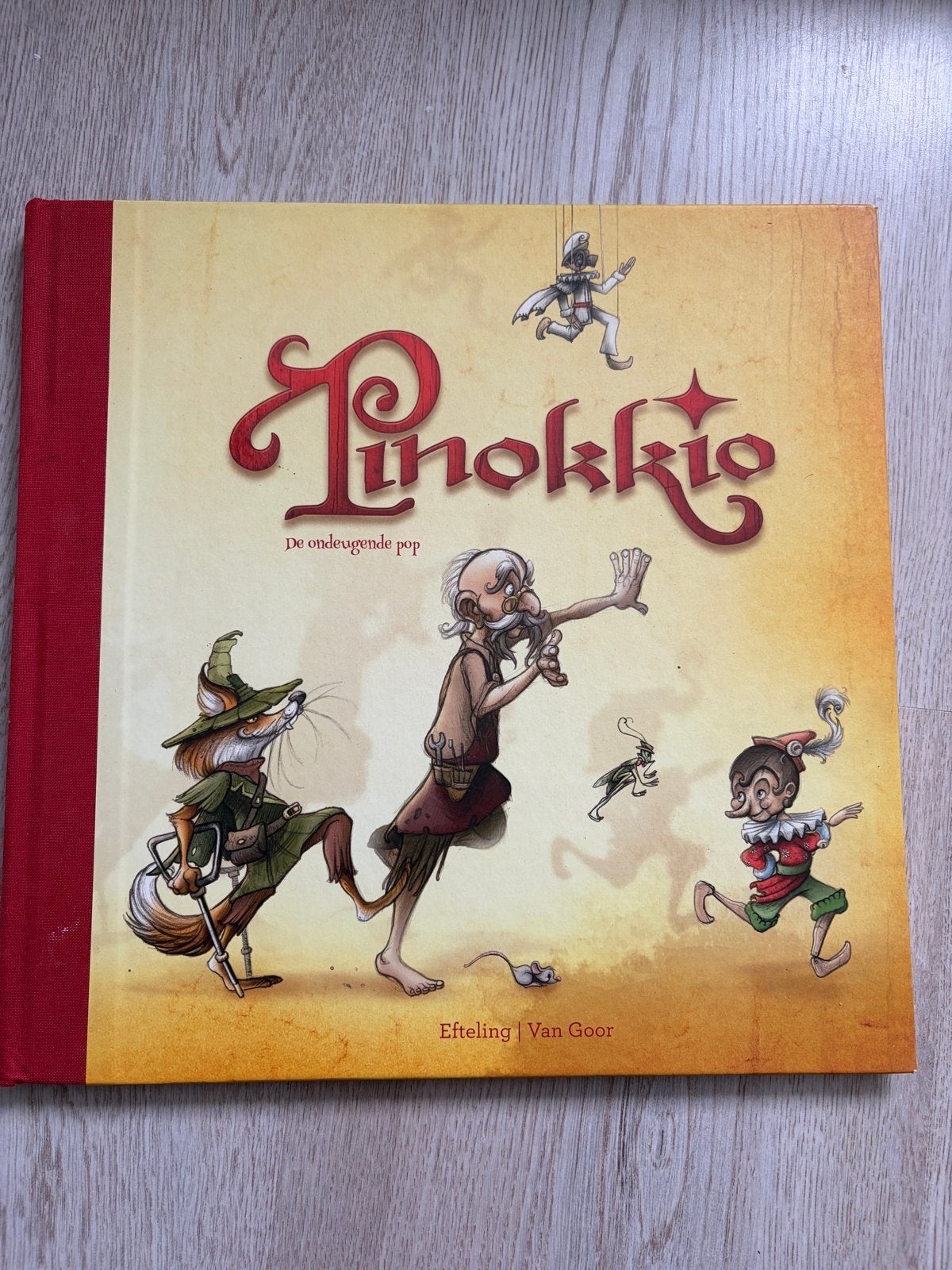 Pinokkio - De ondeugende pop (Efteling), Ophalen of Verzenden, Zo goed als nieuw, Fictie