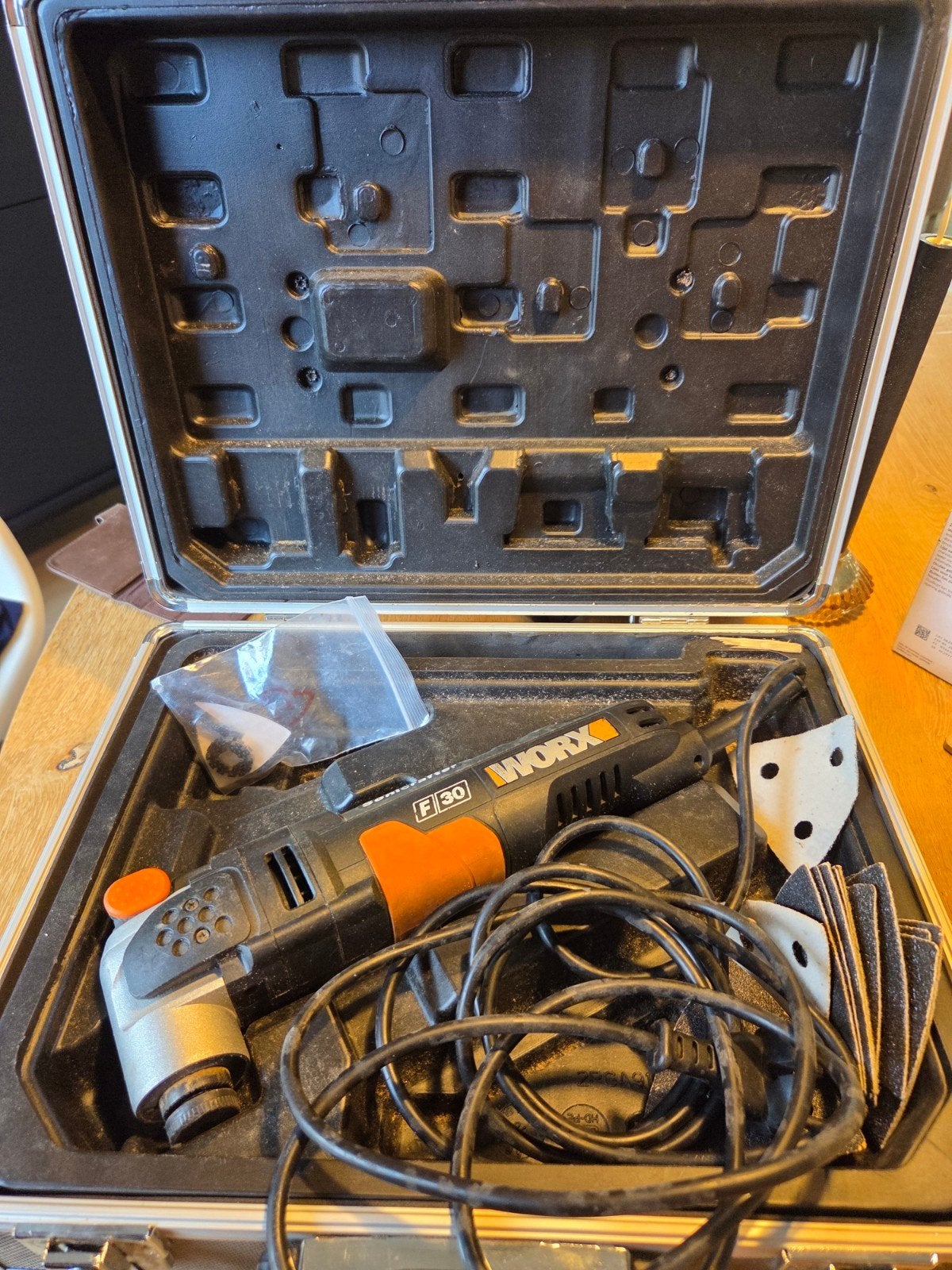 Worx F30 Multitool Schuurmachine met accessoires, Ophalen of Verzenden, Gebruikt, Overige typen