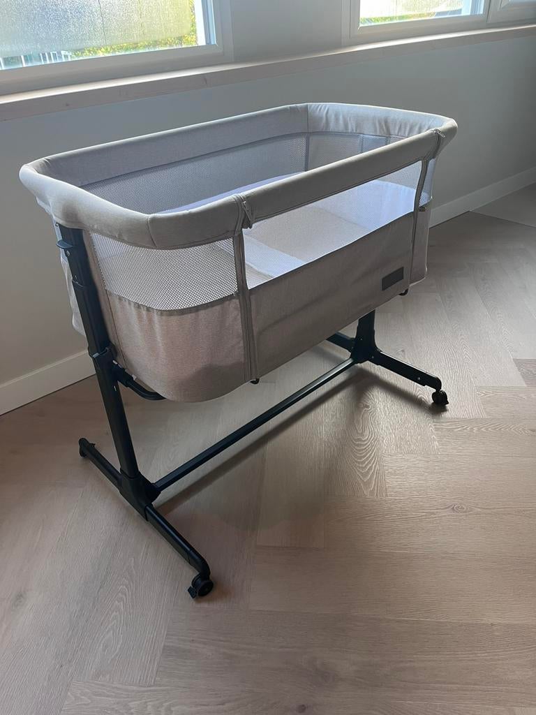 Cosleeper Novi taupe incl. hoeslaken, lakentje en dekentje, Ophalen of Verzenden, Zo goed als nieuw, Wieg