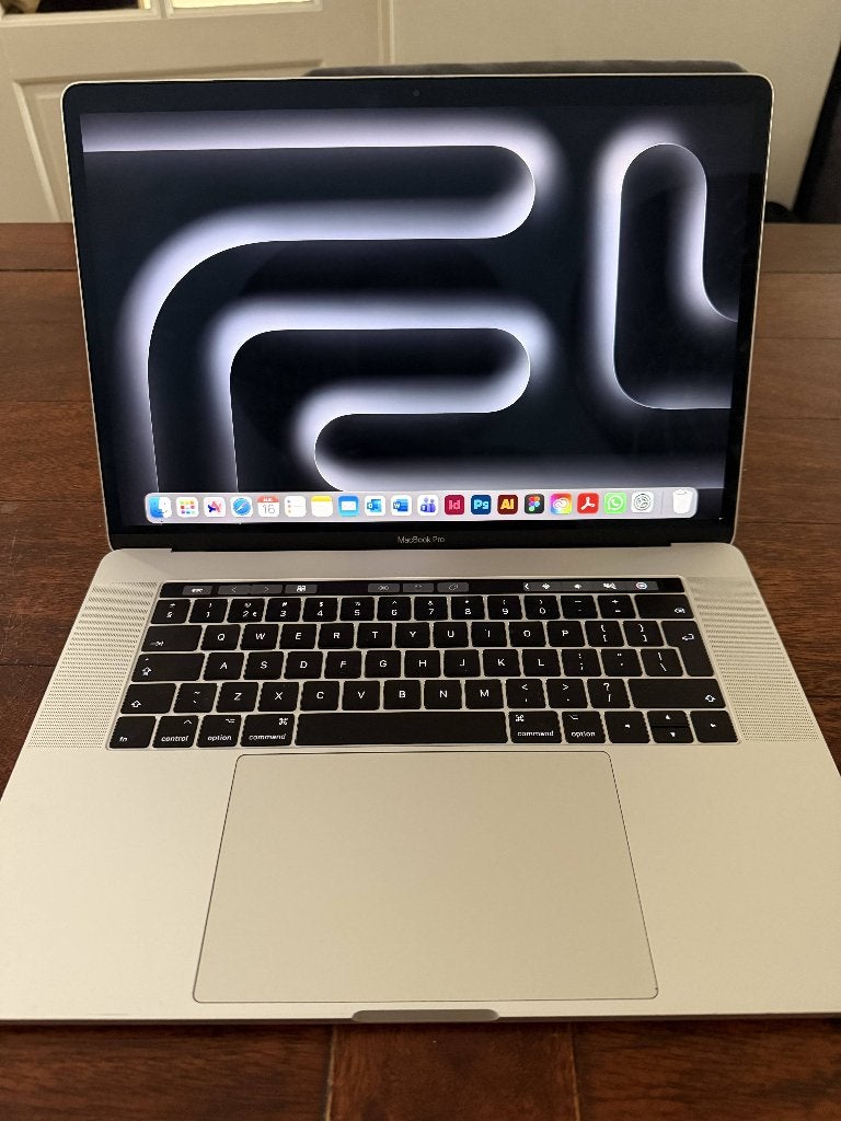 MacBook Pro 15” 2017 | 2,9 GHz | 16GB | 512GB + extra’s, Gebruikt, 2 tot 3 Ghz, 512 GB, 16 GB