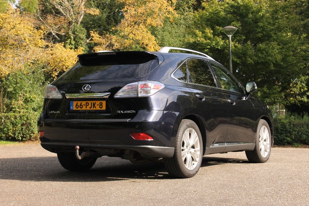 Lexus RX 450h Tech AWD | 299 pk | Mark Levinson | RSR-veren, Auto's, Automaat, Dealer onderhouden, Beige, 2000 kg