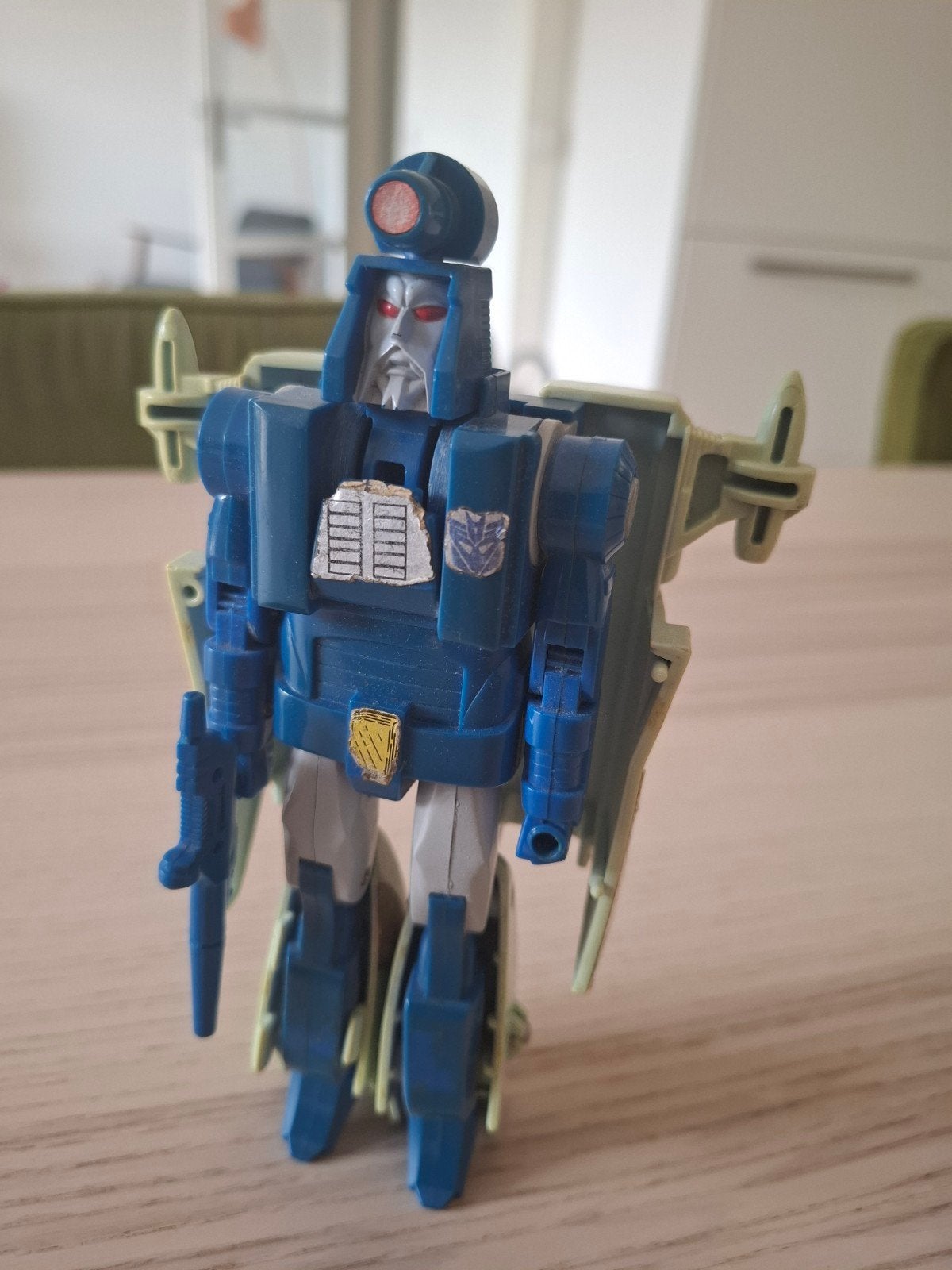 Transformers G1 Scourge Decepticon 1986 Actiefiguur, Verzamelen, Transformers, Gebruikt, G1, Verzenden