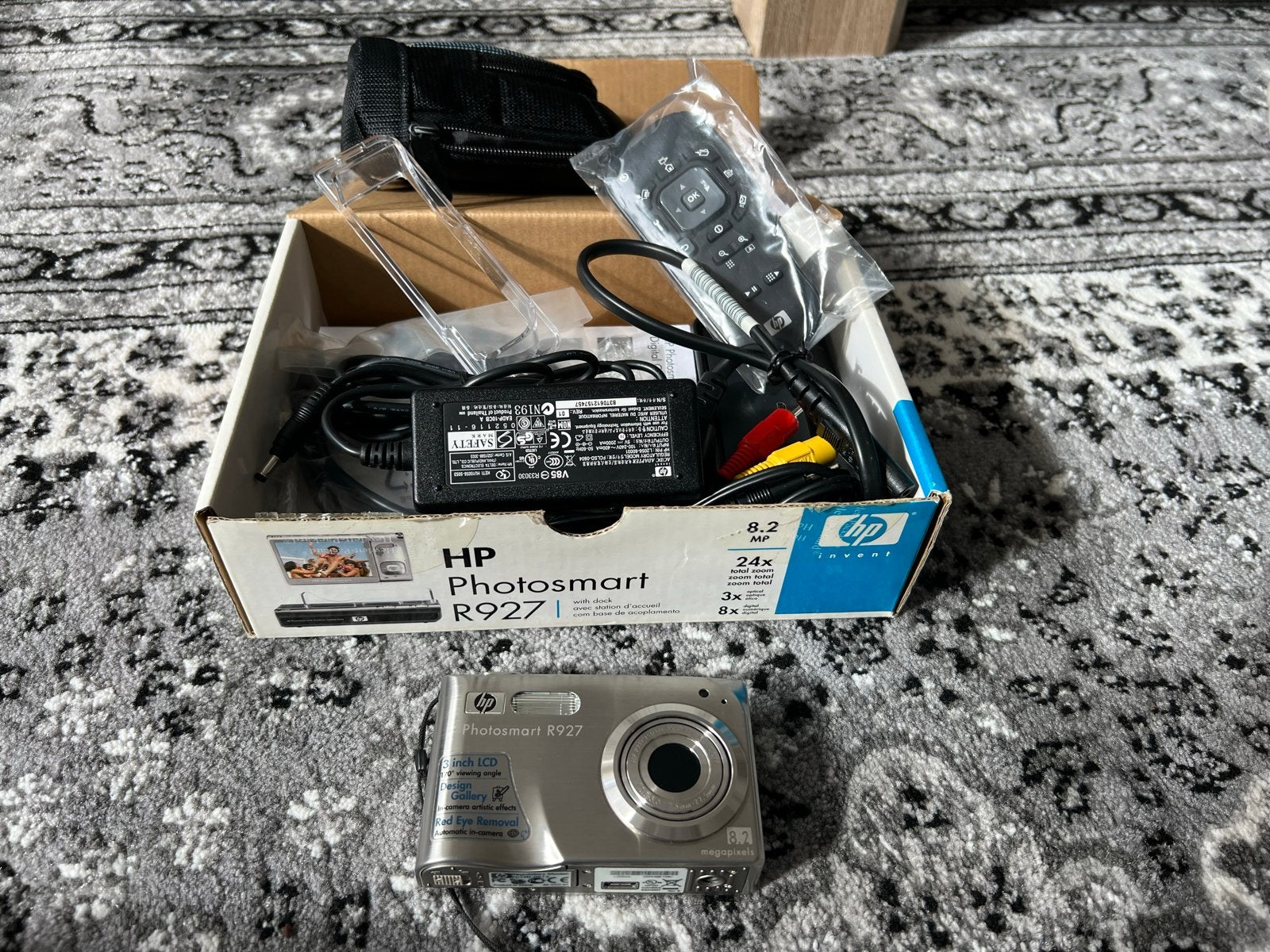 HP Photosmart R927 Digitale Camera met Accessoires, Audio, Tv en Foto, Accu, Zo goed als nieuw, Minder dan 4 keer, Ophalen