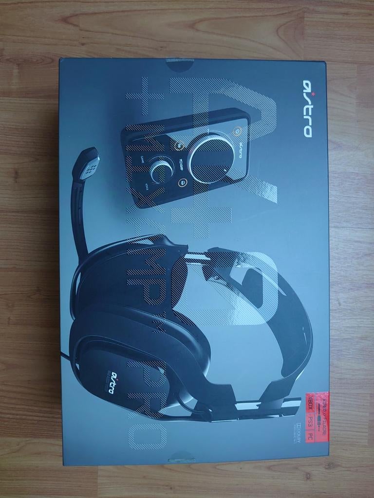 Astro A40 Gaming Headset met Mixamp xbox/ps3/pc, Ophalen of Verzenden, Gebruikt
