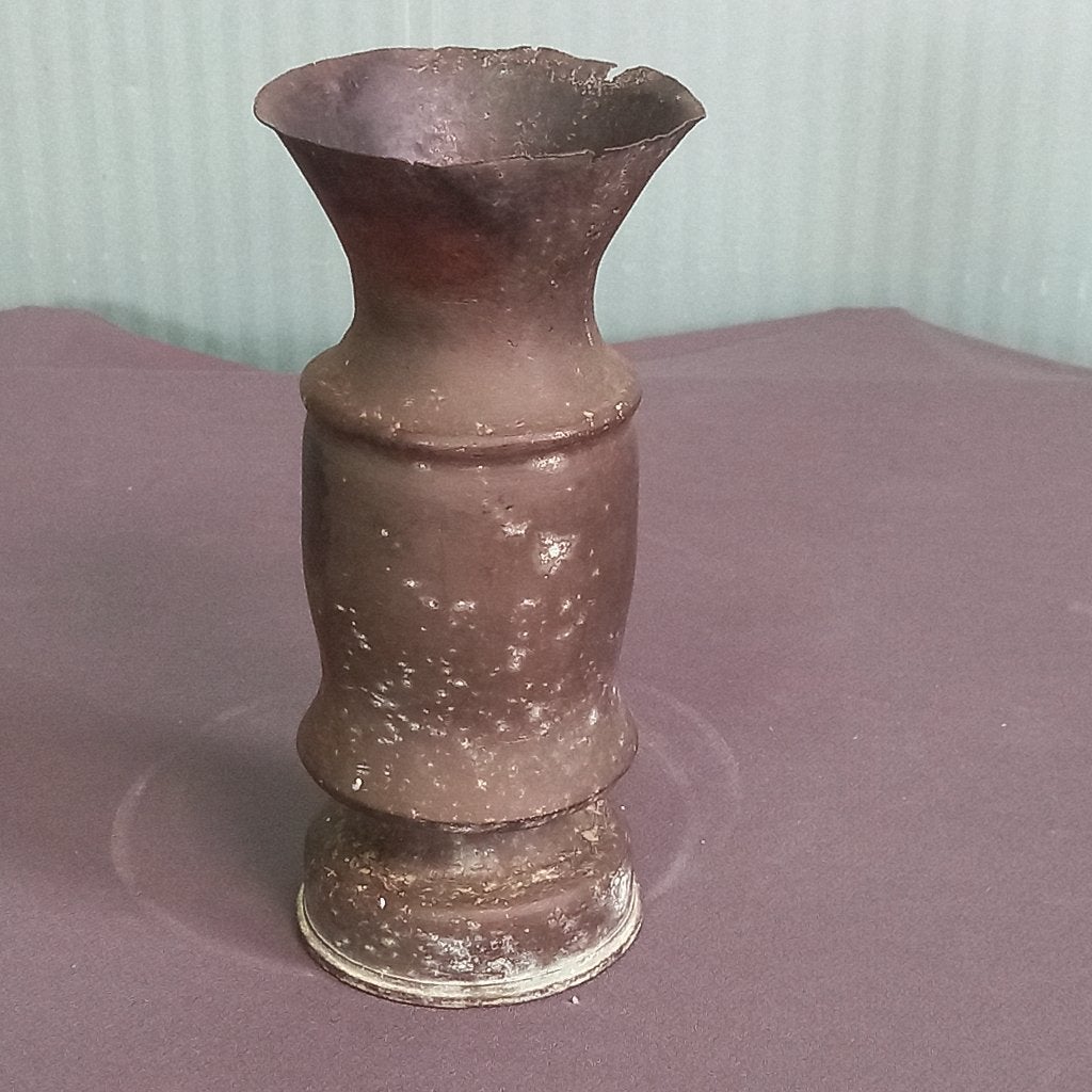 Trench Art Vaas. Granaat Huls uit Duinkerke 1940, Ophalen of Verzenden, Landmacht, Overige gebieden, Hulzen of Bodemvondsten