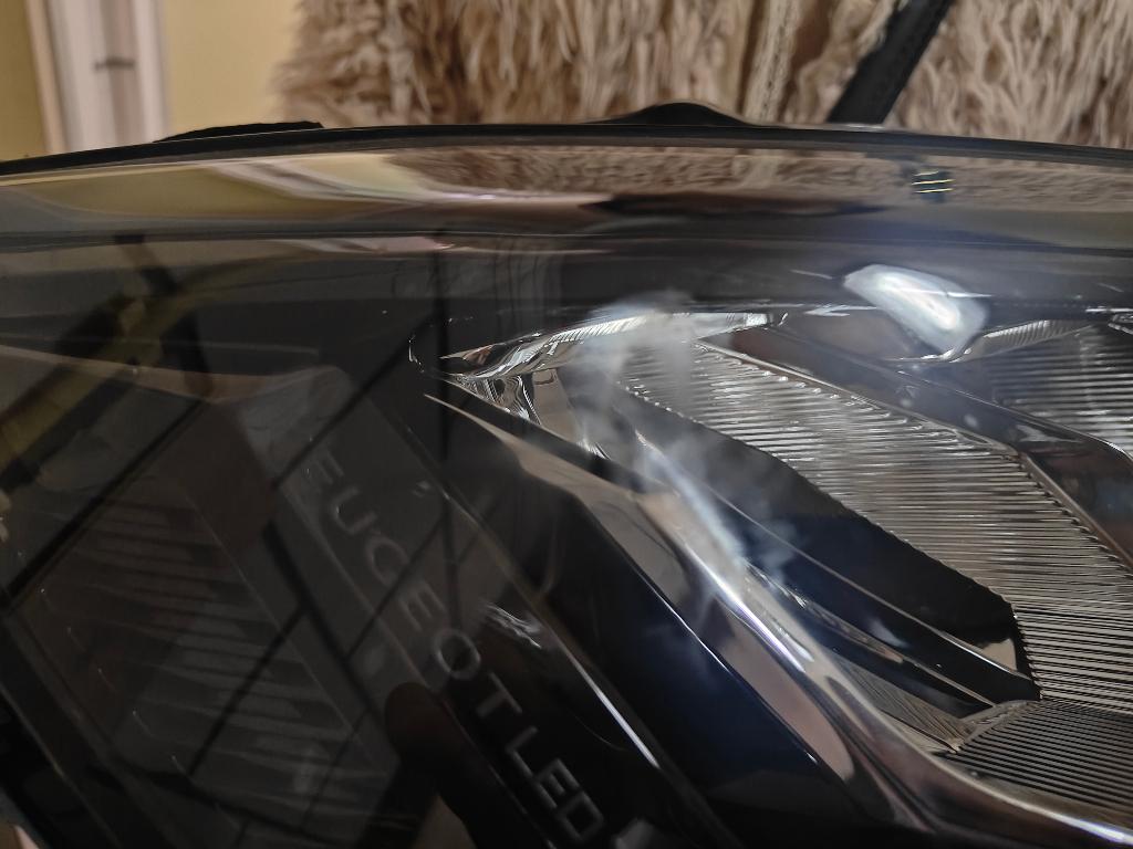 Peugeot 2008 koplamp rechts 2020, Auto-onderdelen, Ophalen, Gebruikt, Peugeot