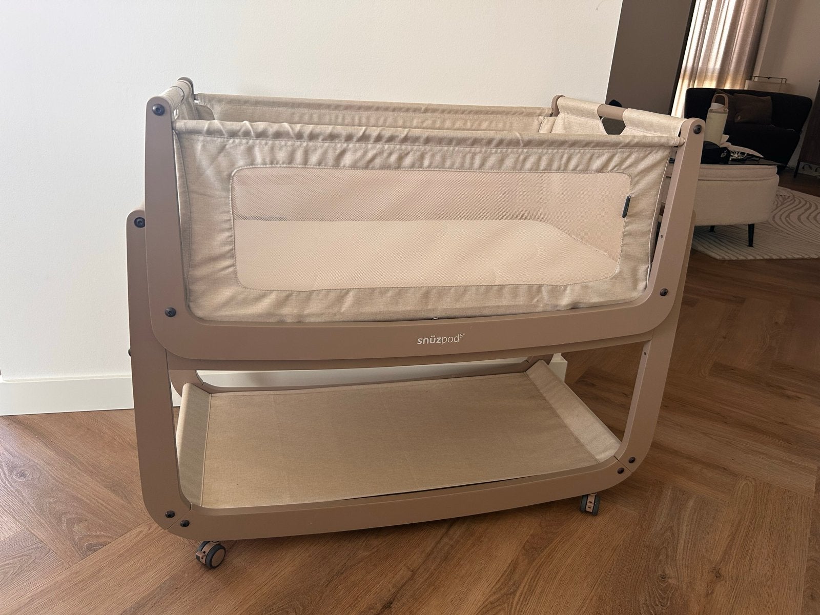 SnuzPod5 CoSleeper met nieuw matras - Zo goed als nieuw, Ophalen, Zo goed als nieuw, Wieg