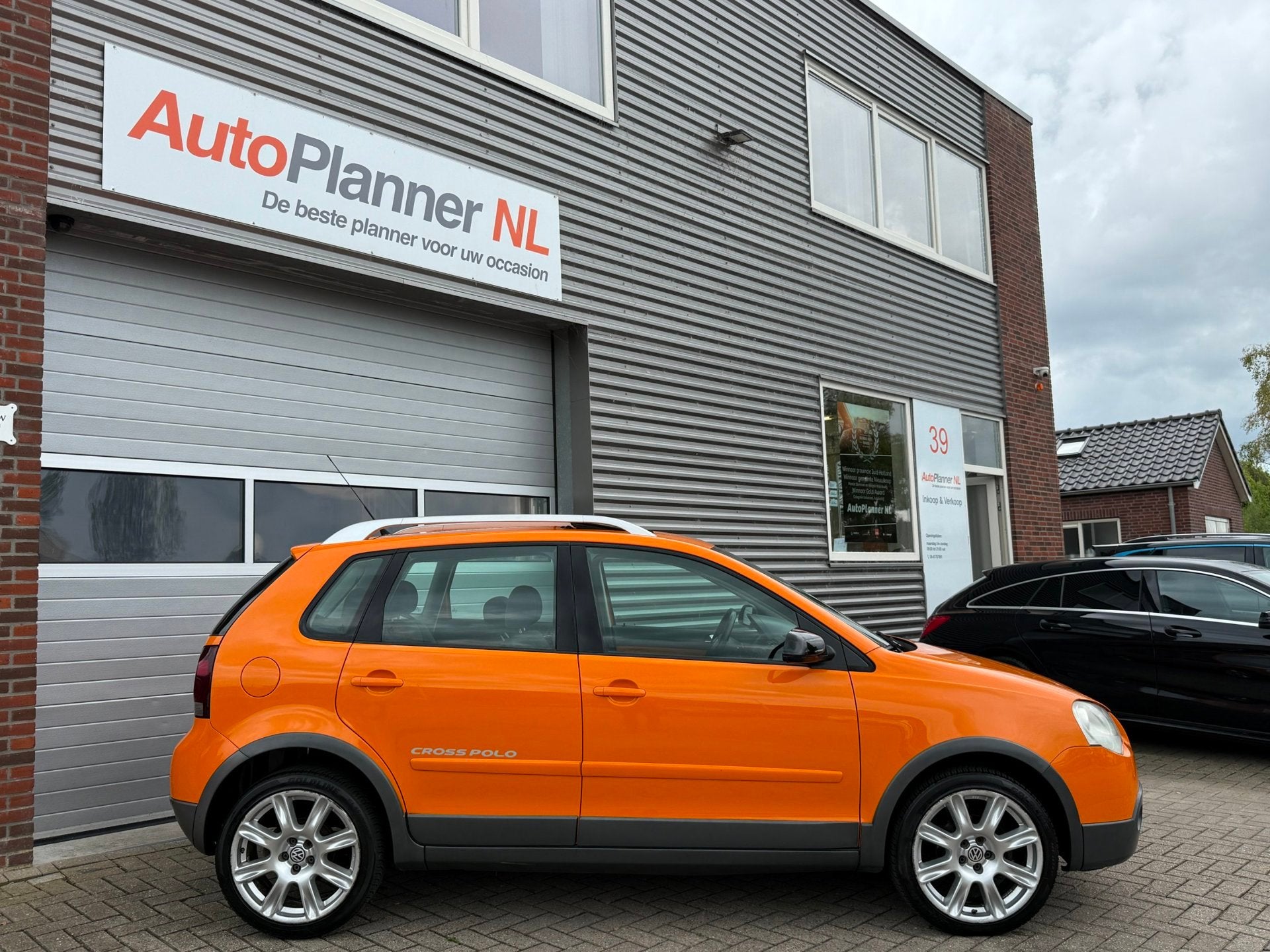Volkswagen Polo 1.4-16V Cross! Airco! Automaat! Nieuwe APK!, Stof, 1100 kg, 600 kg, 75 pk