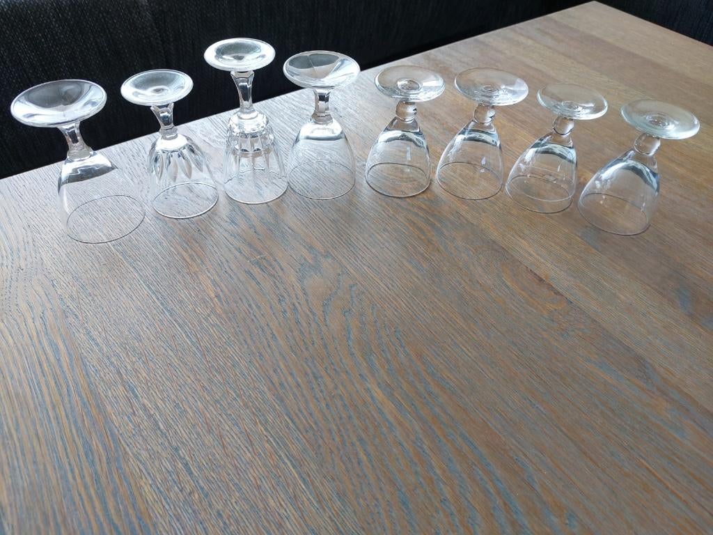 8 oude borrelglaasjes , geslepen mooie glazen samen €3,-, Glas of Glazen, Ophalen of Verzenden, Overige stijlen, Glas