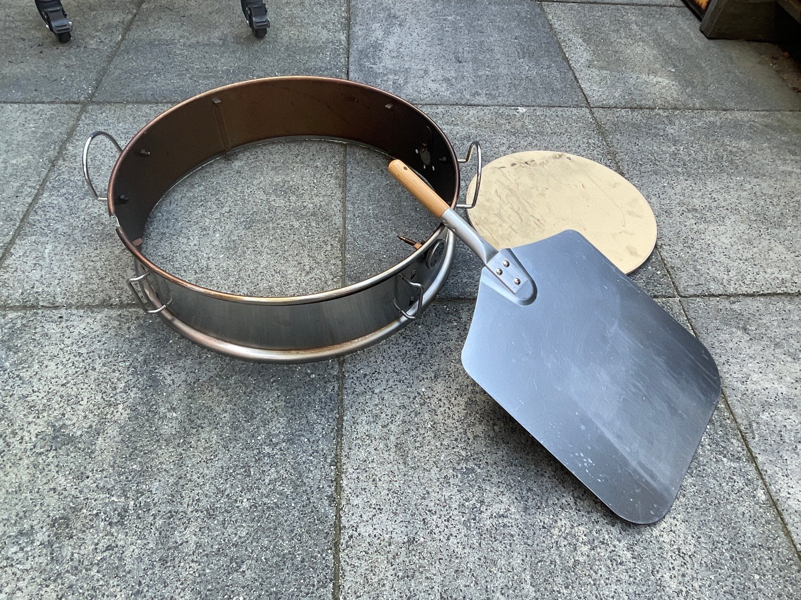57 cm pizza ring / rotisserie opzetstuk, Ophalen, Gebruikt