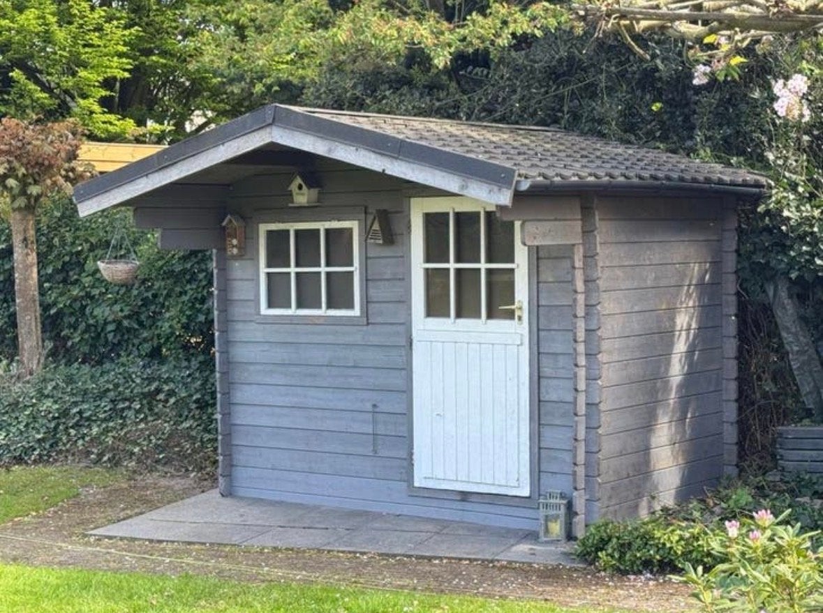 Houten Tuinhuisje met Overkapping en Ramen, Tuin en Terras, Tuinhuizen, Gebruikt, Tuinhuis, Minder dan 200 cm, 2 ramen