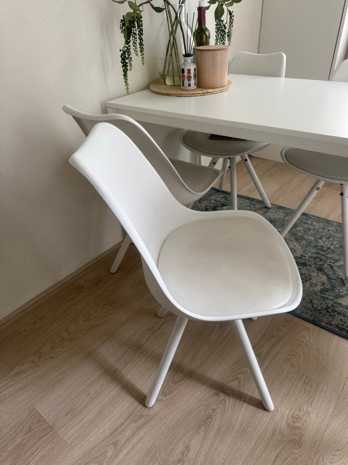 Witte eettafel 126x76 cm (optioneel met 4 stoelen), Ophalen, Kunststof, 100 tot 150 cm, 50 tot 100 cm
