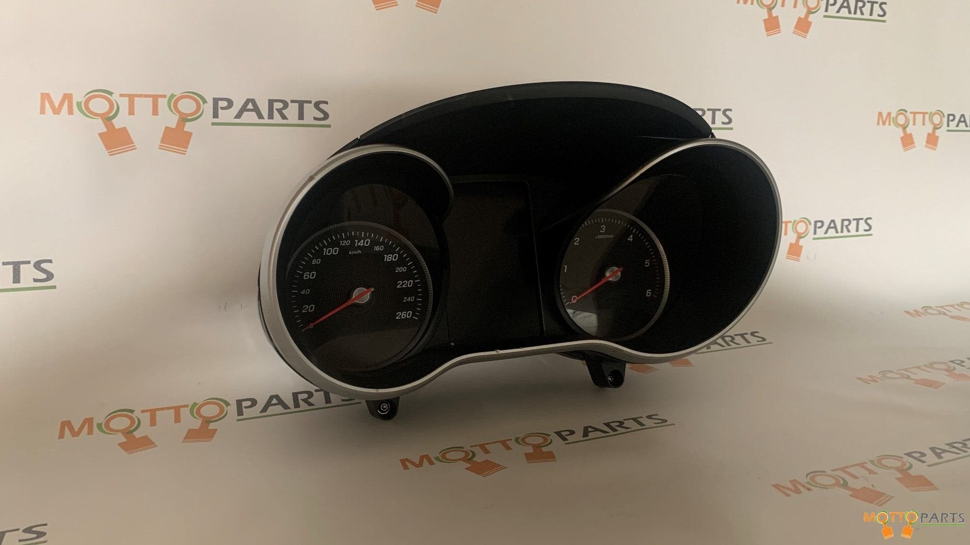 Mercedes-Benz Tellerklok Cockpit A2059003418 - A2C98484300v, Gebruikt, -, Ophalen of Verzenden, -