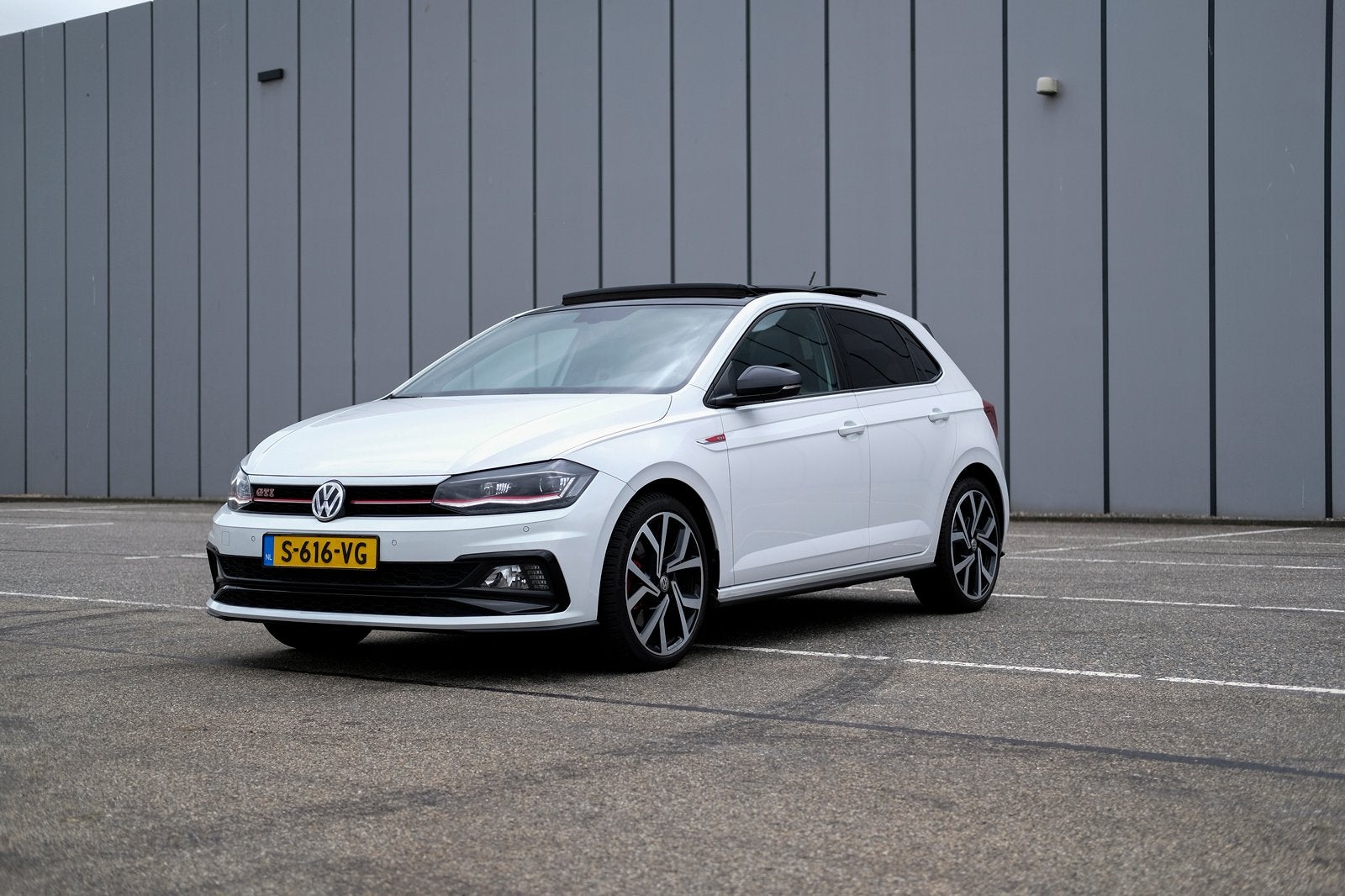 Volkswagen Polo 2.0 TSI 200pk 6-DSG 2019 Wit, Auto's, 4 cilinders, 1984 cc, Wit, 1200 kg