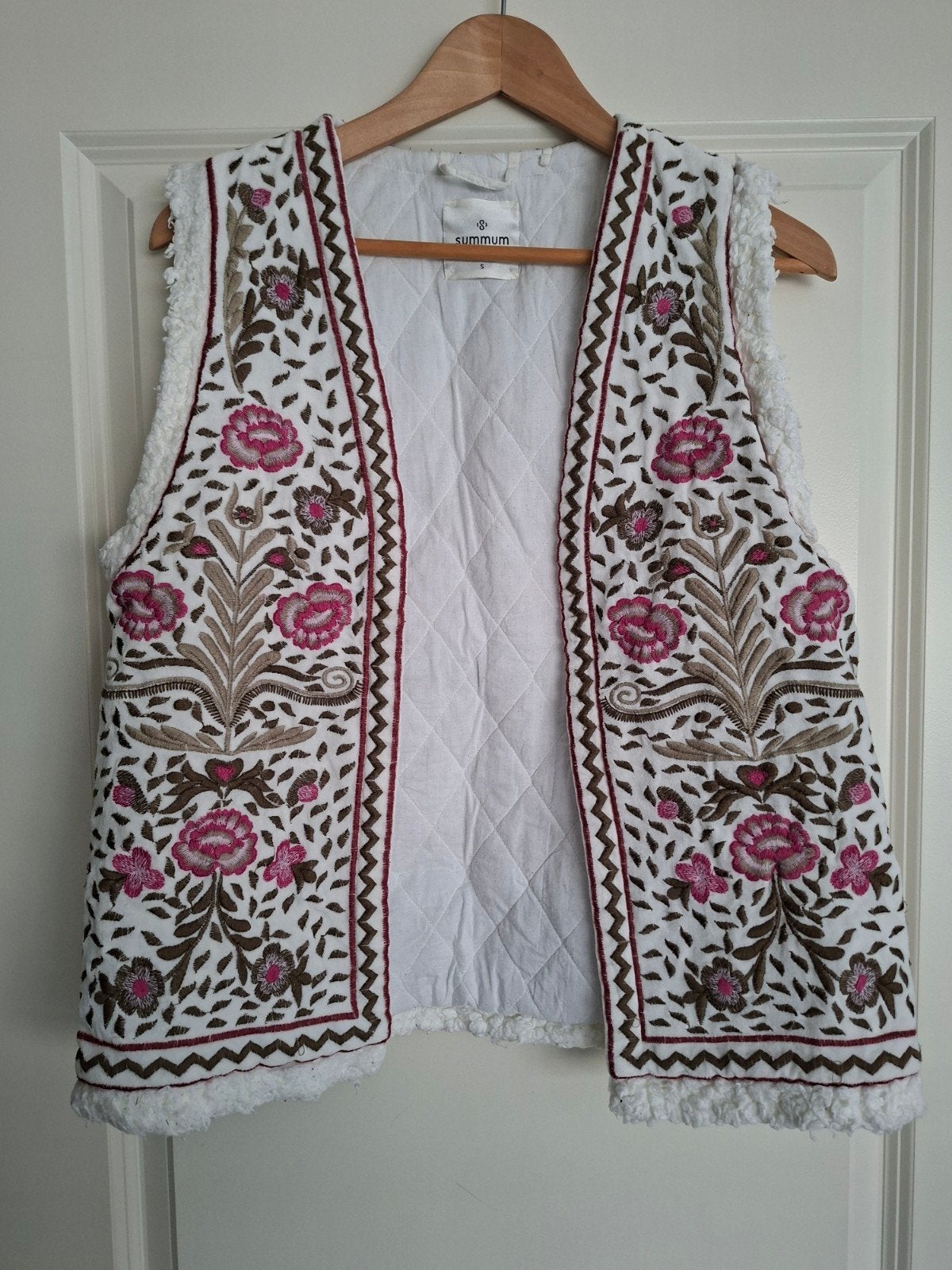 Gaaf gillet van Summum Woman in maat S, Kleding | Dames, Summum Woman, Meerkleurig, Ophalen of Verzenden, Zo goed als nieuw