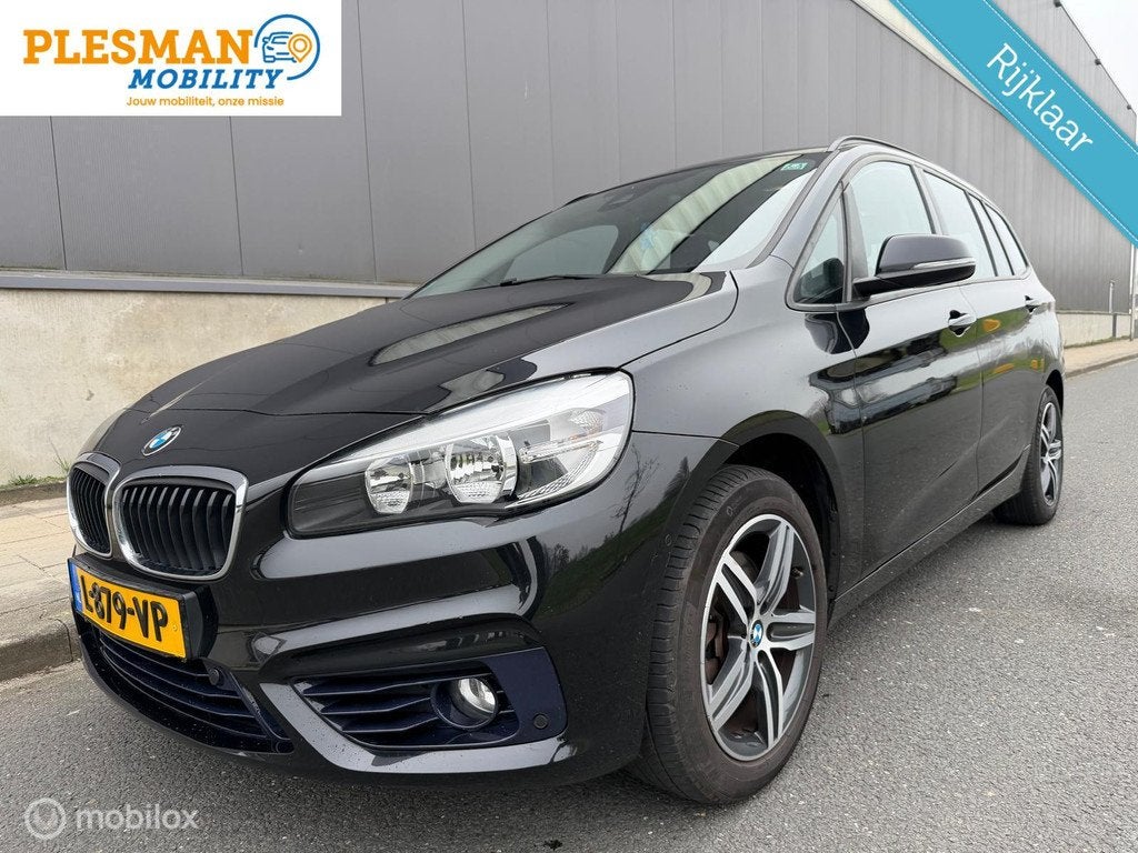 BMW 2-serie Gran Tourer 218i High Executive Automaat, Auto's, BMW, Gebruikt, Euro 6, 2-Serie Gran Tourer, 3 cilinders