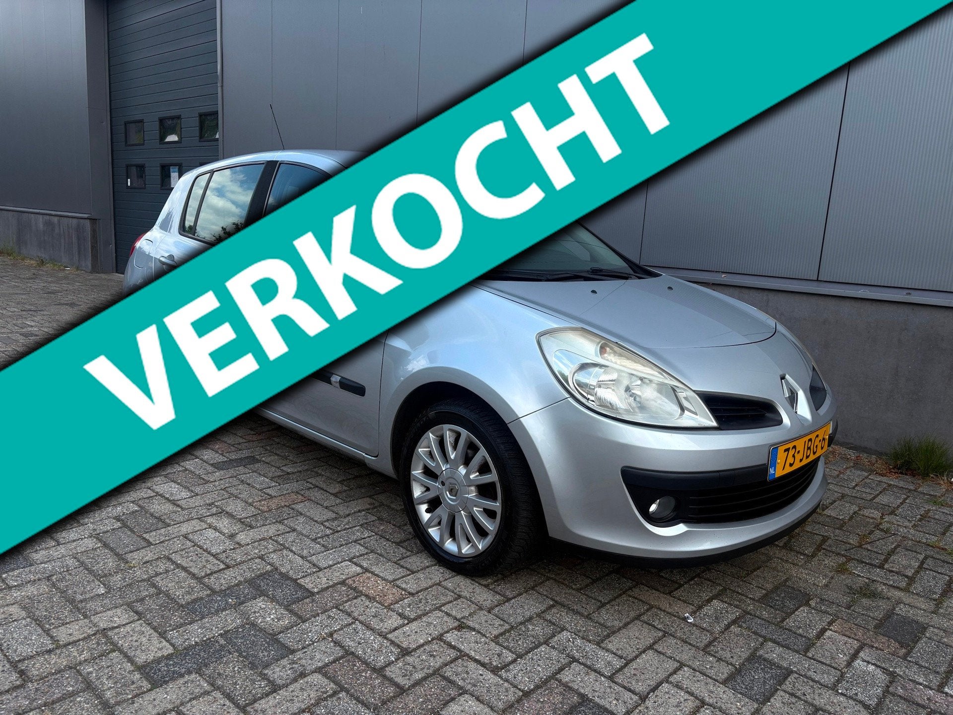 Renault Clio 1.2-16V |Nieuw Apk|5 deurs|Airco, Voorwielaandrijving, Gebruikt, 4 cilinders, Origineel Nederlands