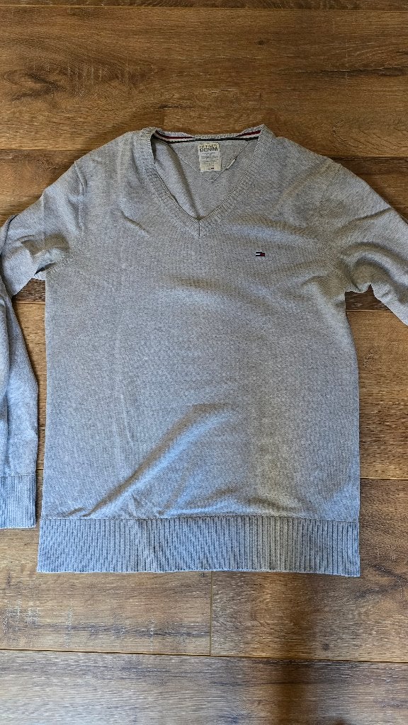 Grijze trui van tommy hilfiger maat m, Kleding | Heren, Truien en Vesten, Maat 48/50 (M), Tommy Hilfiger, Ophalen of Verzenden
