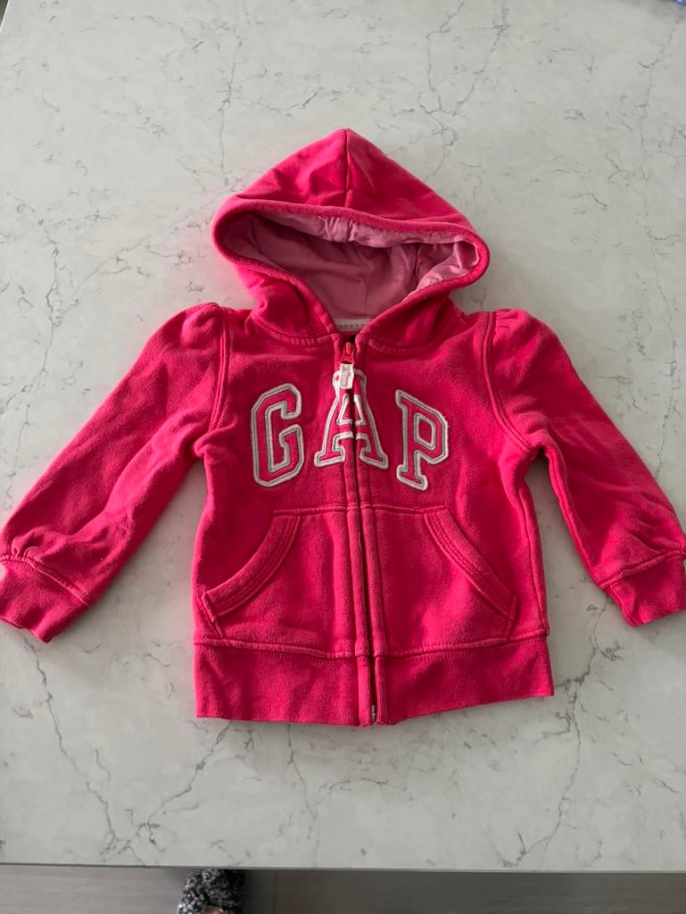 GAP Vest maat 80, Ophalen of Verzenden, Zo goed als nieuw, Meisje, Trui of Vest