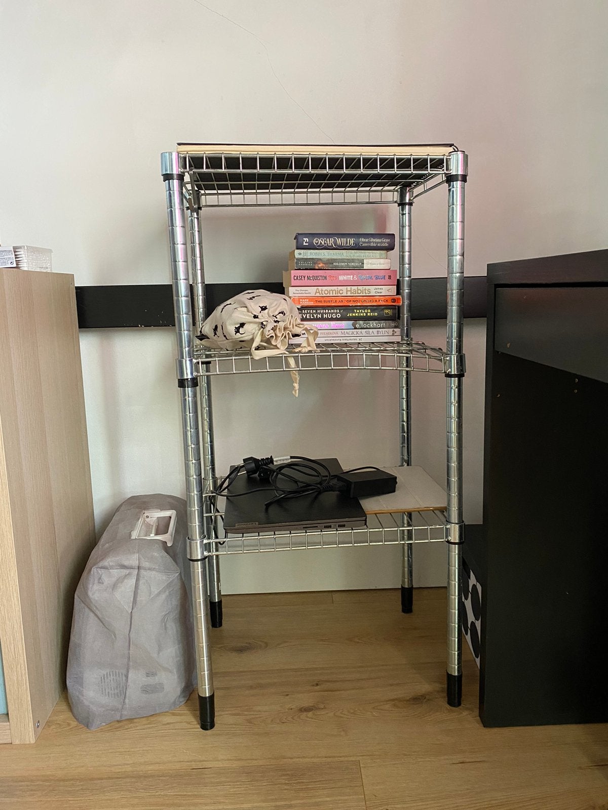 IKEA omar silver cabinet, Ophalen of Verzenden, Zo goed als nieuw