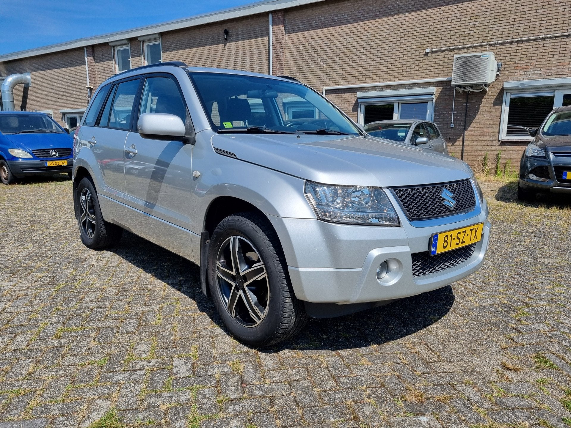 Suzuki Grand Vitara 2.0-16V Exclusive ✅ZEER NETTE ✅TREKH, Auto's, Suzuki, Automaat, Stof, 4 cilinders, Met garantie (alle)