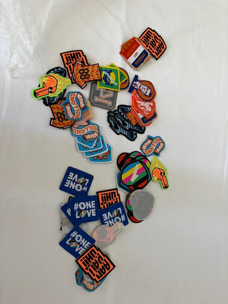 Diverse wk strijkpatches emblemen -Voetbal, Verzamelen, Sportartikelen en Voetbal, Ophalen of Verzenden, Nieuw, Overige binnenlandse clubs