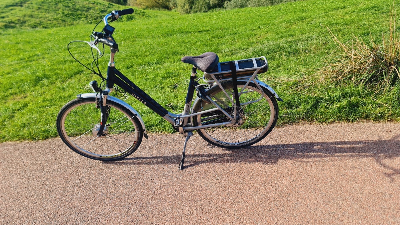 Elektrische fiets Stella Vicenza met voorwielmotor, Fietsen en Brommers, Elektrische fietsen, Ophalen, Gebruikt, Overige merken