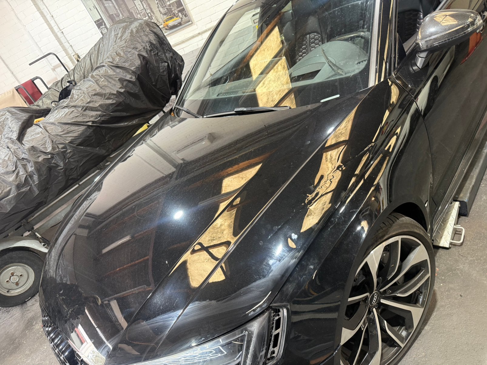 Te koop rs4 motorkap heeft klein beschadiging, Ophalen of Verzenden