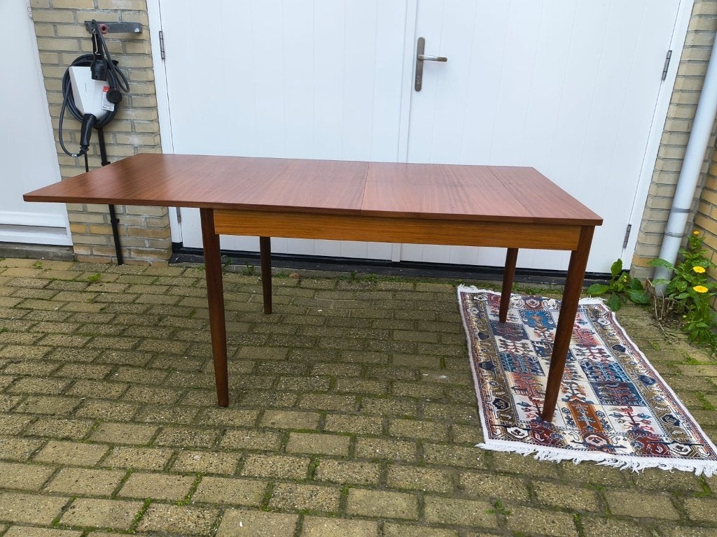 Foto 3 van Eettafel - Uitschuiftafel – Cees Braakman voor Pastoe (Teak)