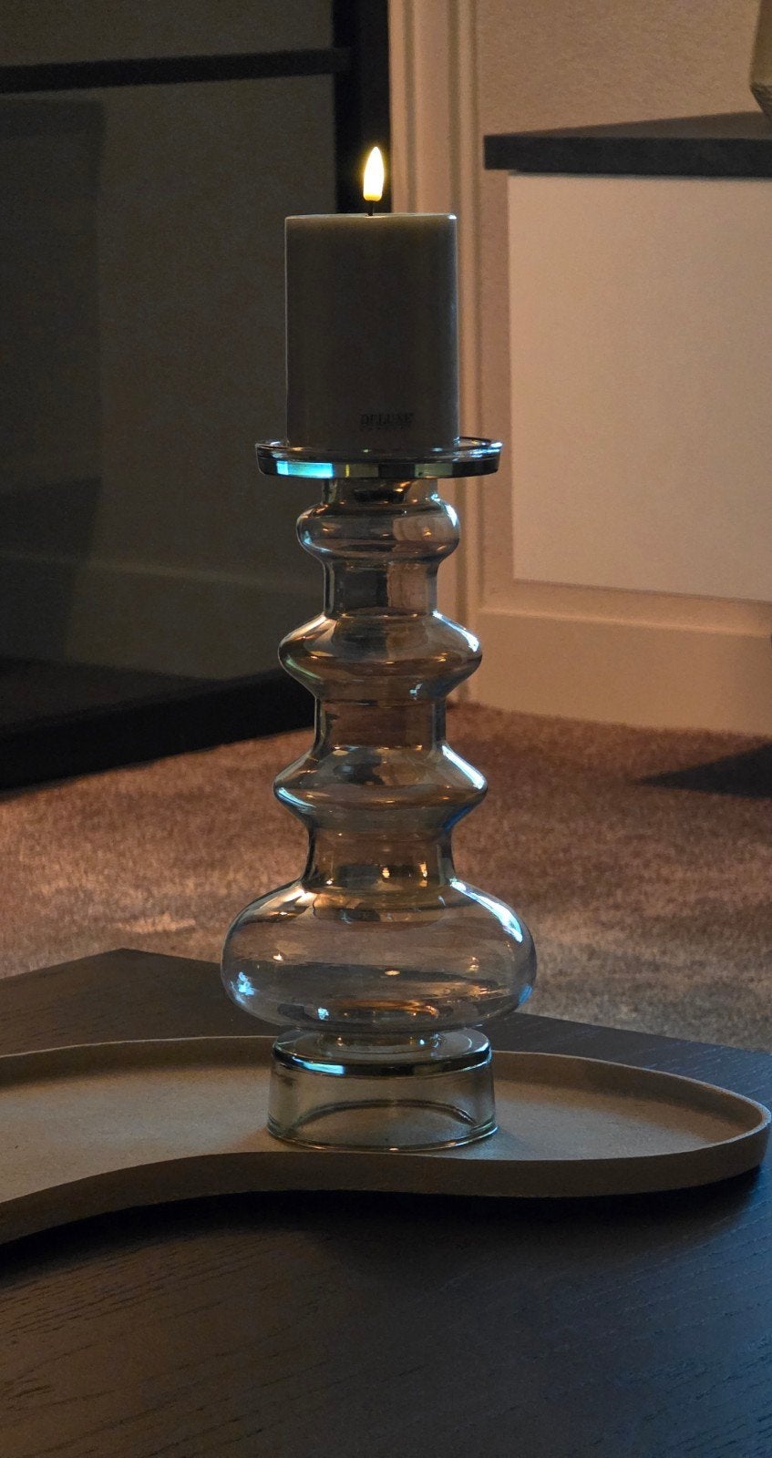 Glazen Kandelaar met Kaars - Stijlvolle Woondecoratie, Ophalen of Verzenden, Grijs, Kandelaar, Glas