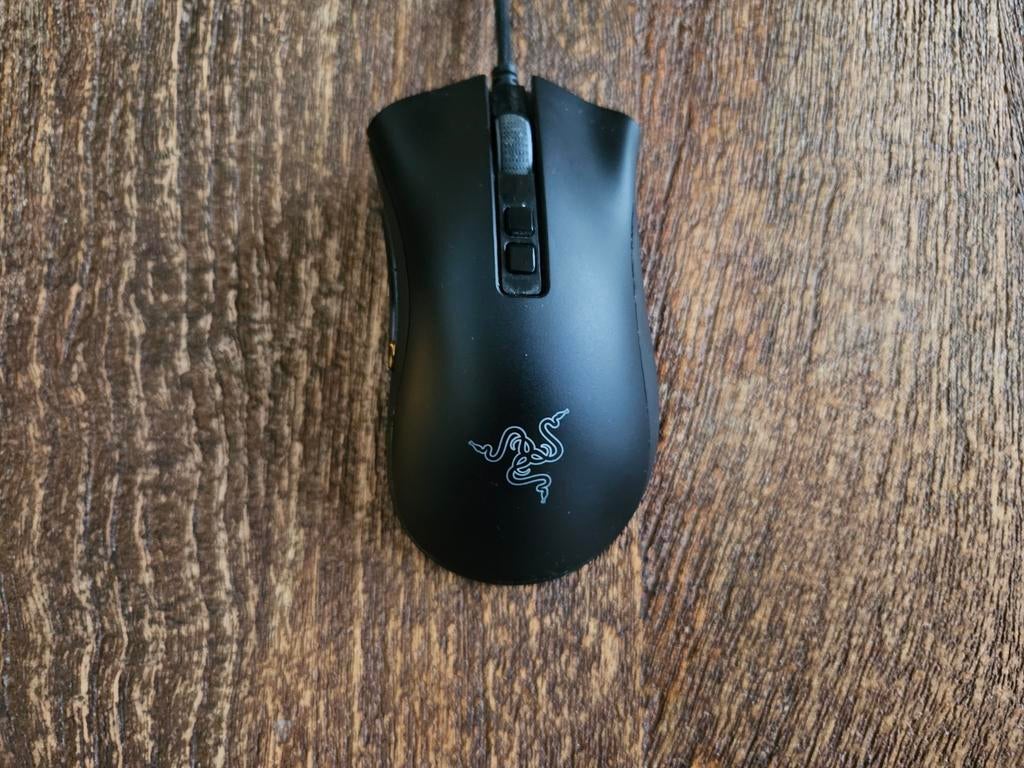 Razer Deathadder v2 muis, zgan, Computers en Software, Muizen, Rechtshandig, Muis, Gaming muis, Ophalen of Verzenden