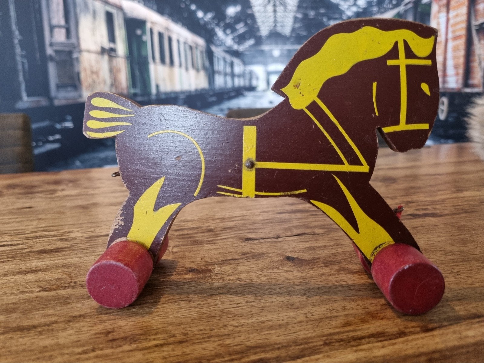Vintage houten trekpaardje op wielen, Ophalen of Verzenden