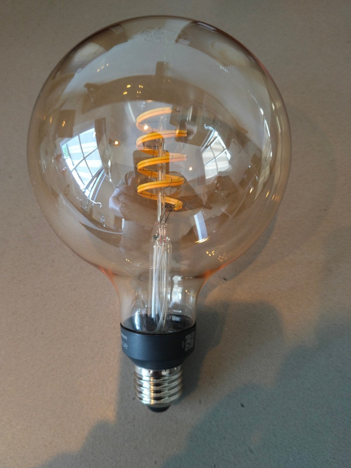 Philips hue G125, Led-lamp, Minder dan 30 watt, Nieuw, E27 (groot)