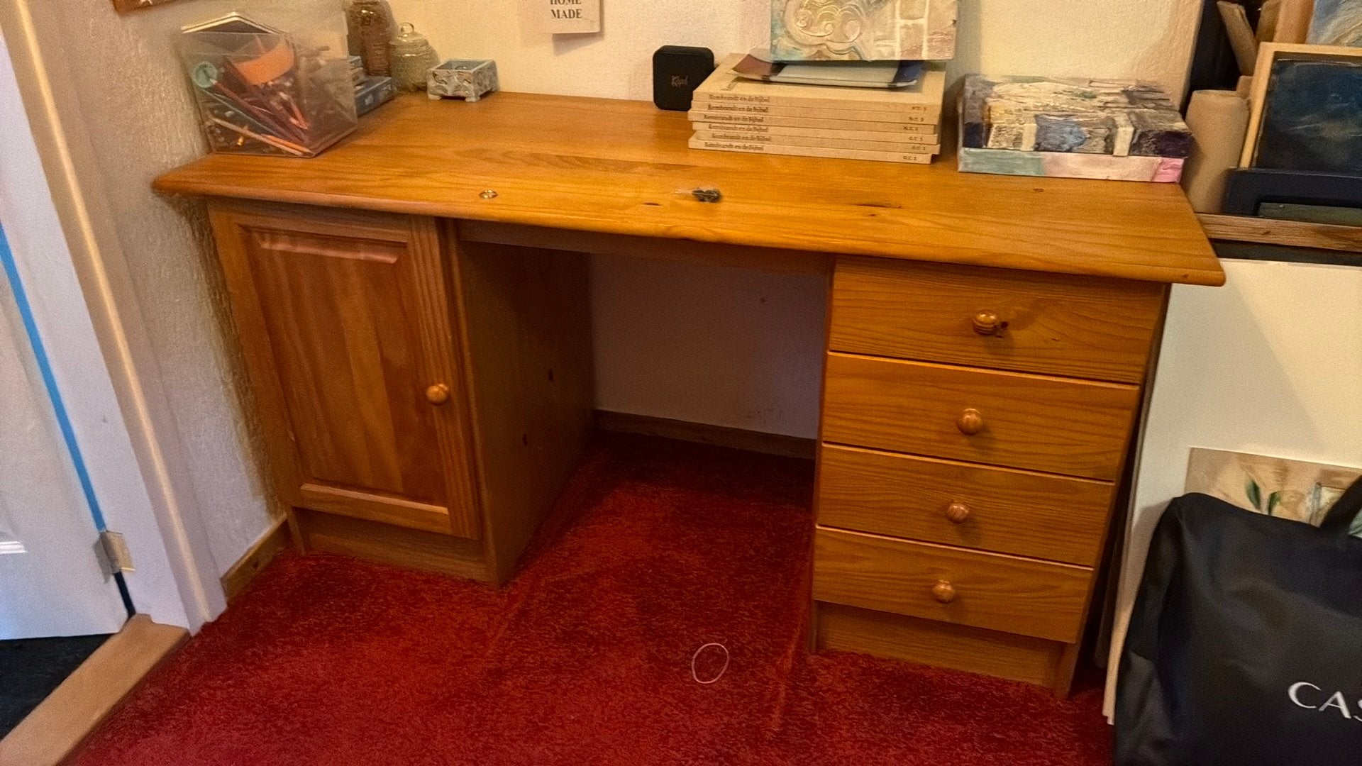 Bureau grenen, Ophalen, Zo goed als nieuw