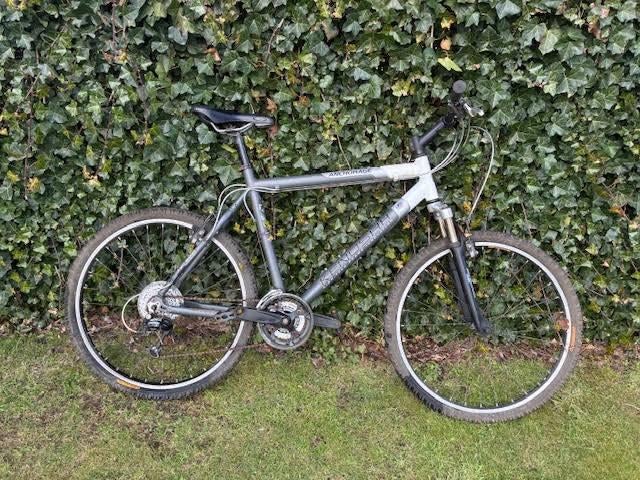 Mountainbike Kenosha Anchorage grijs/wit, Fietsen en Brommers, Gebruikt, Heren, 53 tot 57 cm, Ophalen